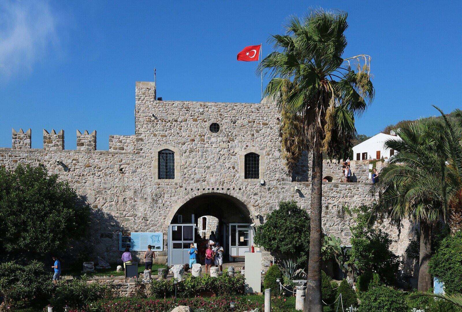 Marmaris Castle. Inner courtyard and main gate